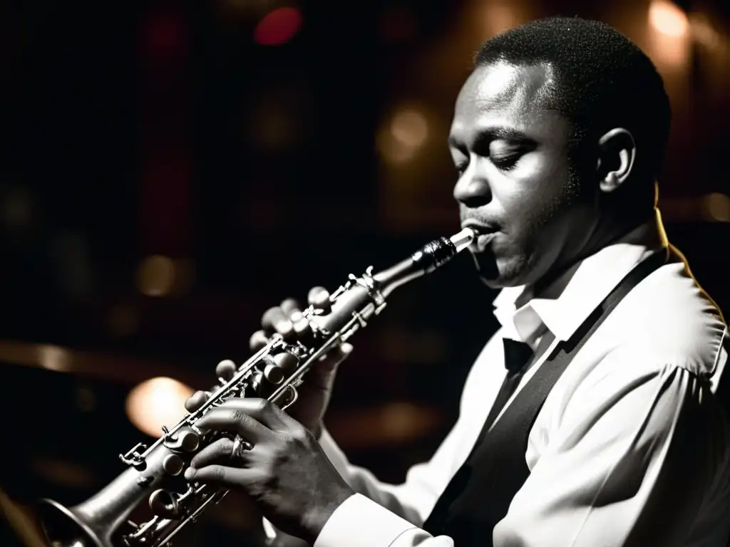 Un clarinetista de jazz en blanco y negro, tocando con pasión en un club de jazz ahumado