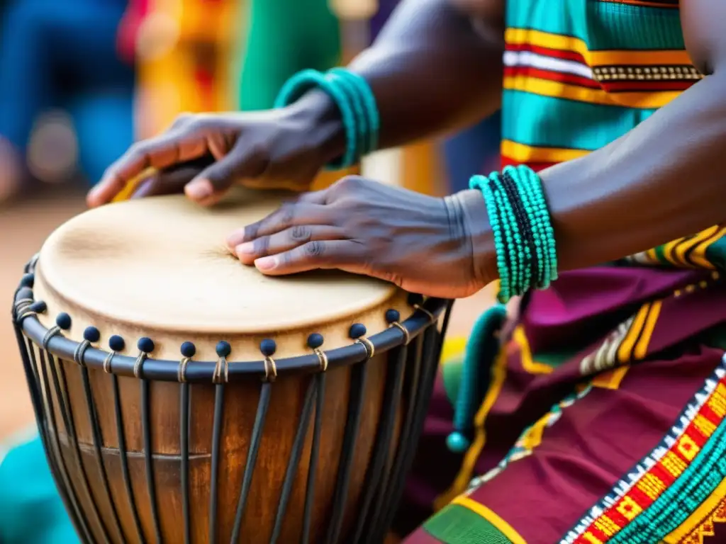 Detallada imagen de tambor africano tradicional, con manos en movimiento, en un vibrante mercado