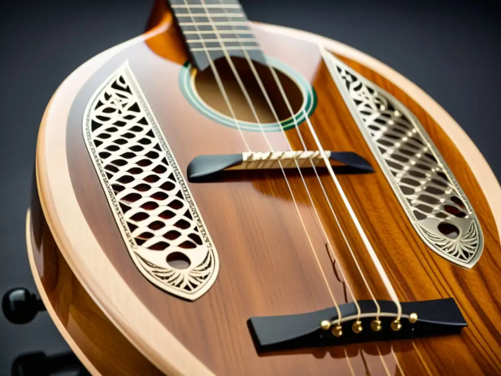 Dulcimer artesanal de los Apalaches, muestra la historia y la construcción detallada de este tradicional instrumento musical