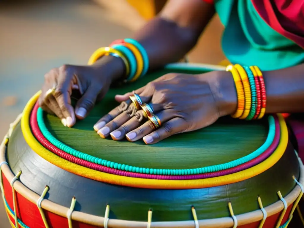 Las manos hábiles de un artesano creando un chenda en Kerala, India, resaltando el rol del chenda indio en Kathakali