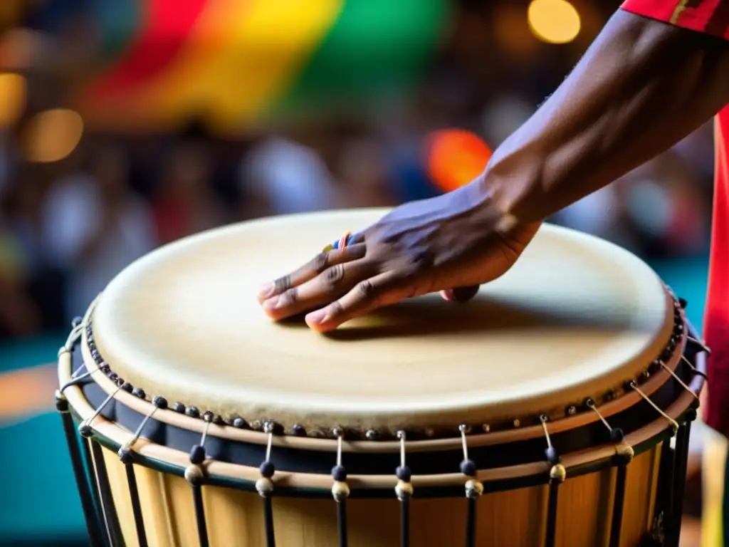 Un músico toca la cuíca en una animada actuación de música brasileña