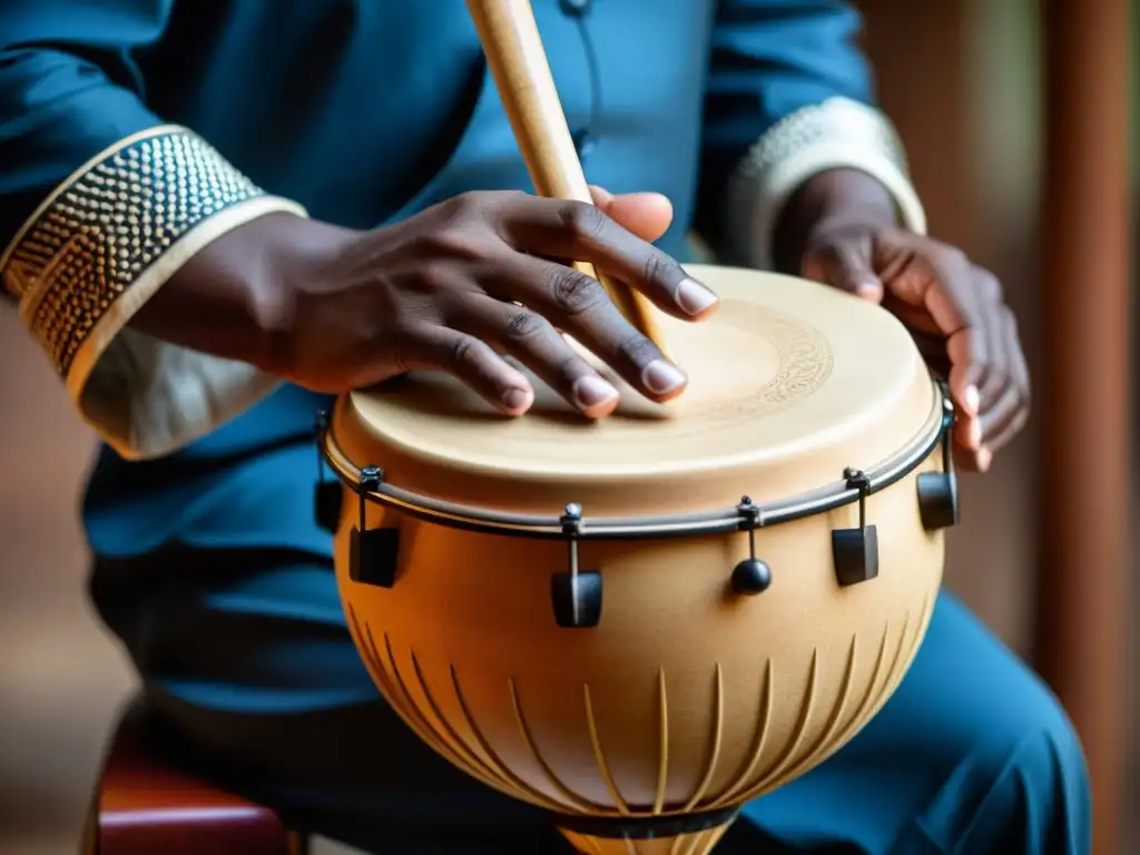 Un percusionista experto toca el clave con precisión, en una atmósfera íntima que evoca la esencia del origen y uso del clave en la salsa