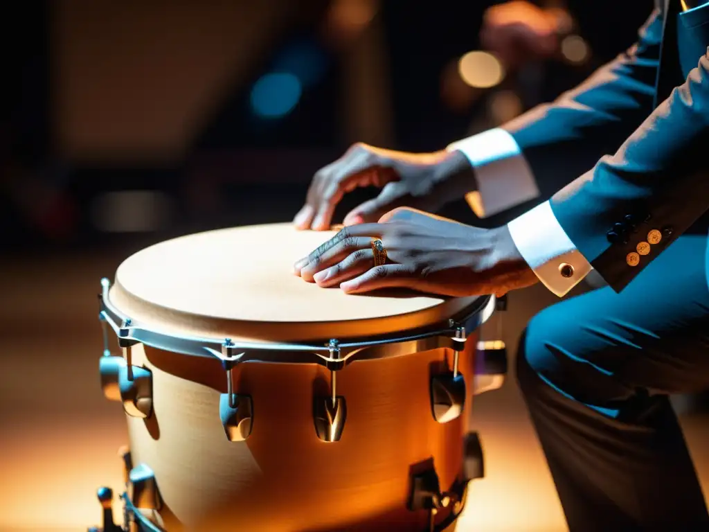 Un percusionista de jazz experto toca con pasión el cajón en un escenario íntimamente iluminado, fusionando el flamenco y el jazz