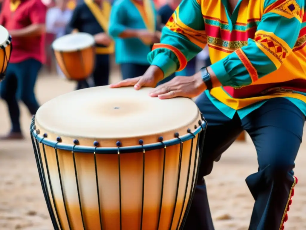 Un tambor de cuadro español siendo tocado durante un festival cultural